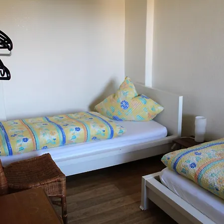 アパート Am Iberg III ヴィリンゲン